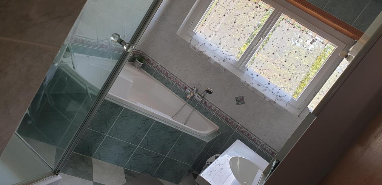 Villa Faby, Jacuzzy Sauna privatif Saint-Maurice  Exterior foto